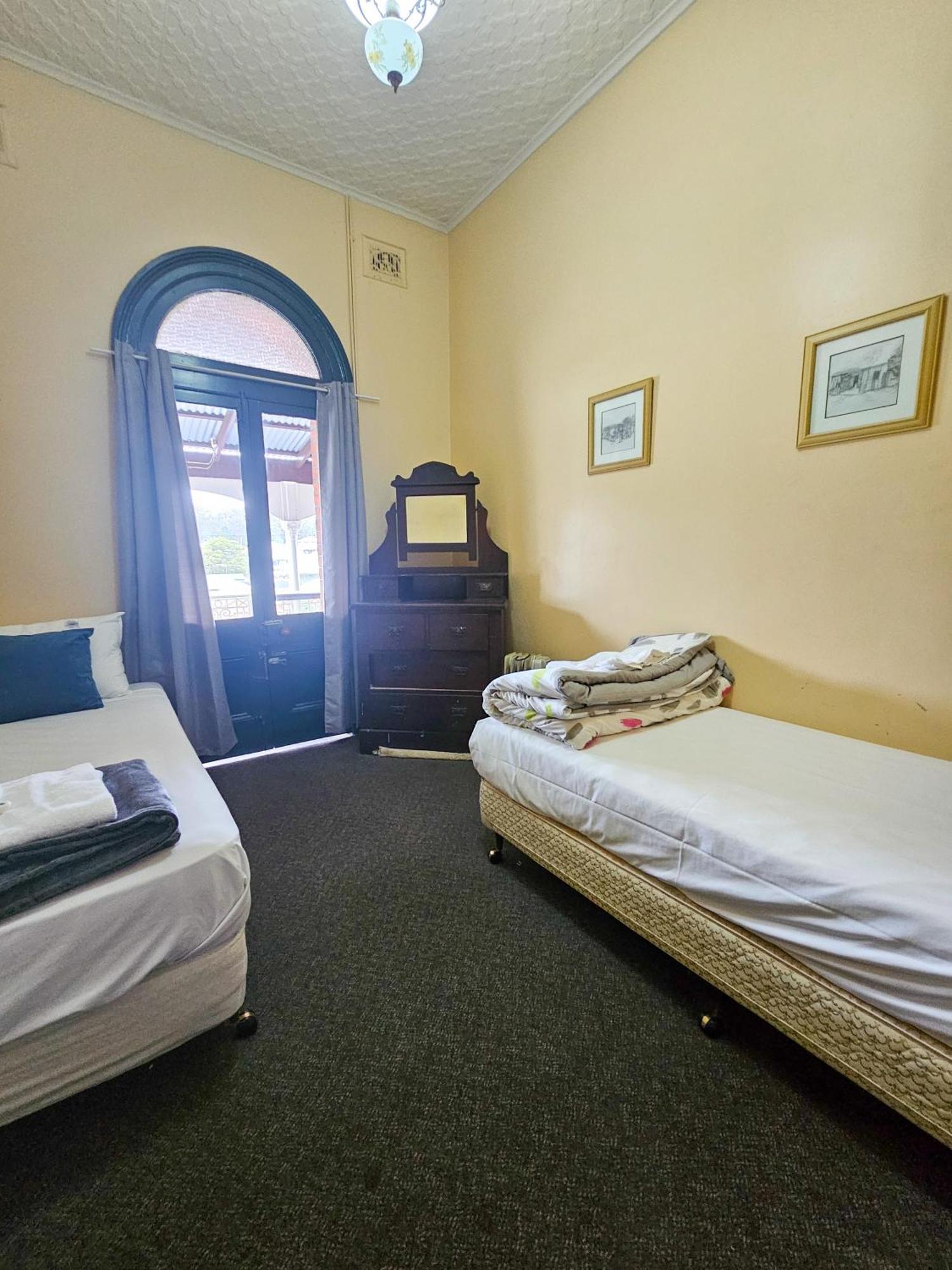 Bellbird Hotel Сесснок Экстерьер фото